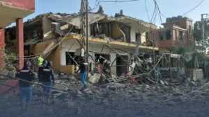 ستارمر ينتقد العدوان الإسرائيلي على لبنان: “العواقب كارثية ويجب شموله بالهدنة”