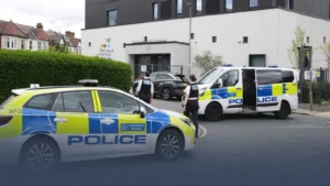 الشرطة تطارد مشتبهين في محاولة هجوم على كنيس يهودي شمال لندن