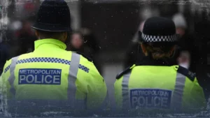 الشرطة البريطانية تعتقل رجلًا للاشتباه في تخطيطه "لأعمال إرهابية" واستهداف "مجتمعات يهودية" في لندن