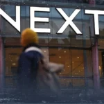 رئيس Next يحذر من "تراجع دراماتيكي" في وظائف المبتدئين ببريطانيا
