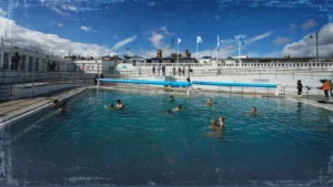 دليل الانتعاش في حر بريطانيا 2026: خريطة تفاعلية لأفضل الشواطئ والمسابح