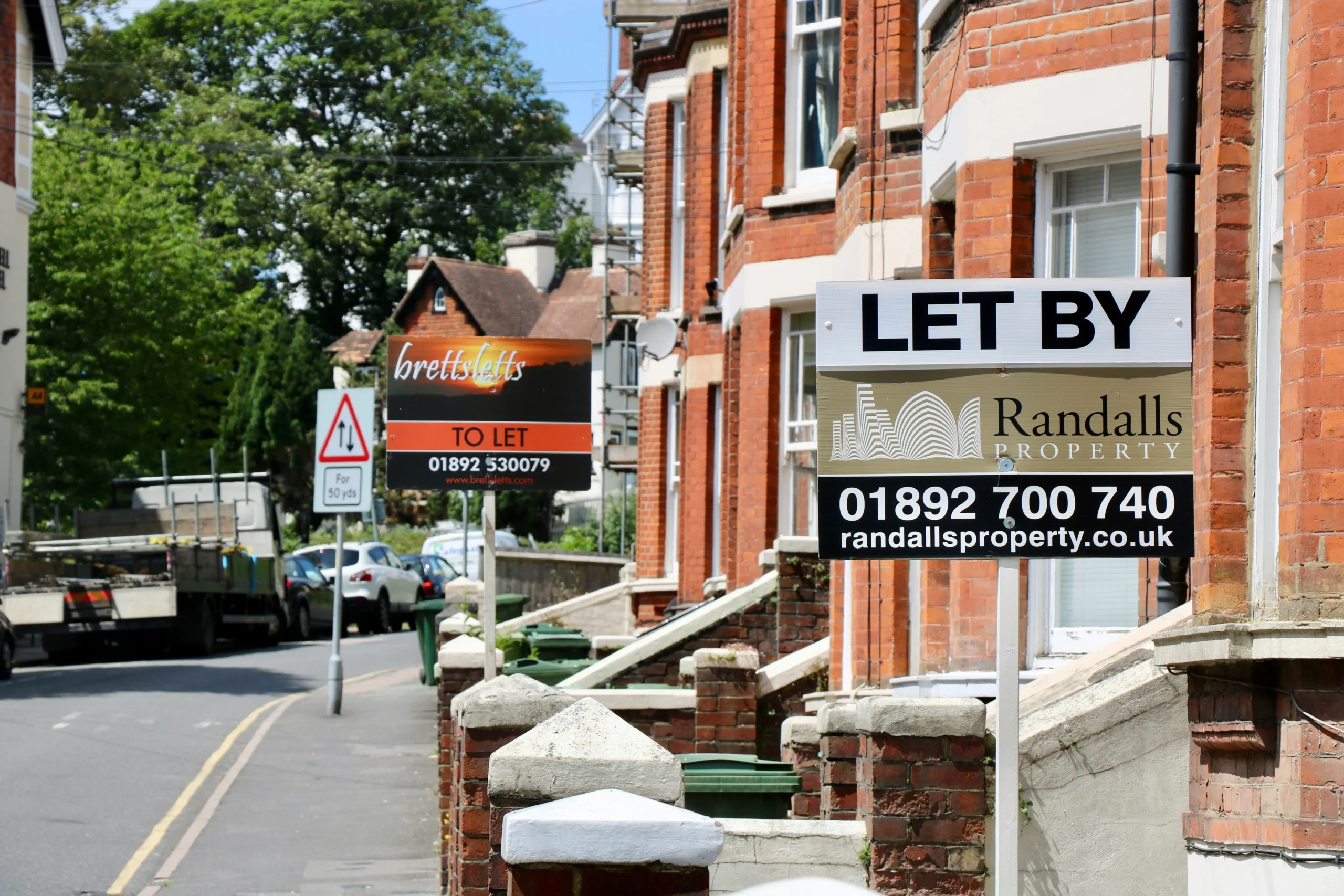 UK landlords face £7,000 fines as deadline for updated renters’ guide approaches