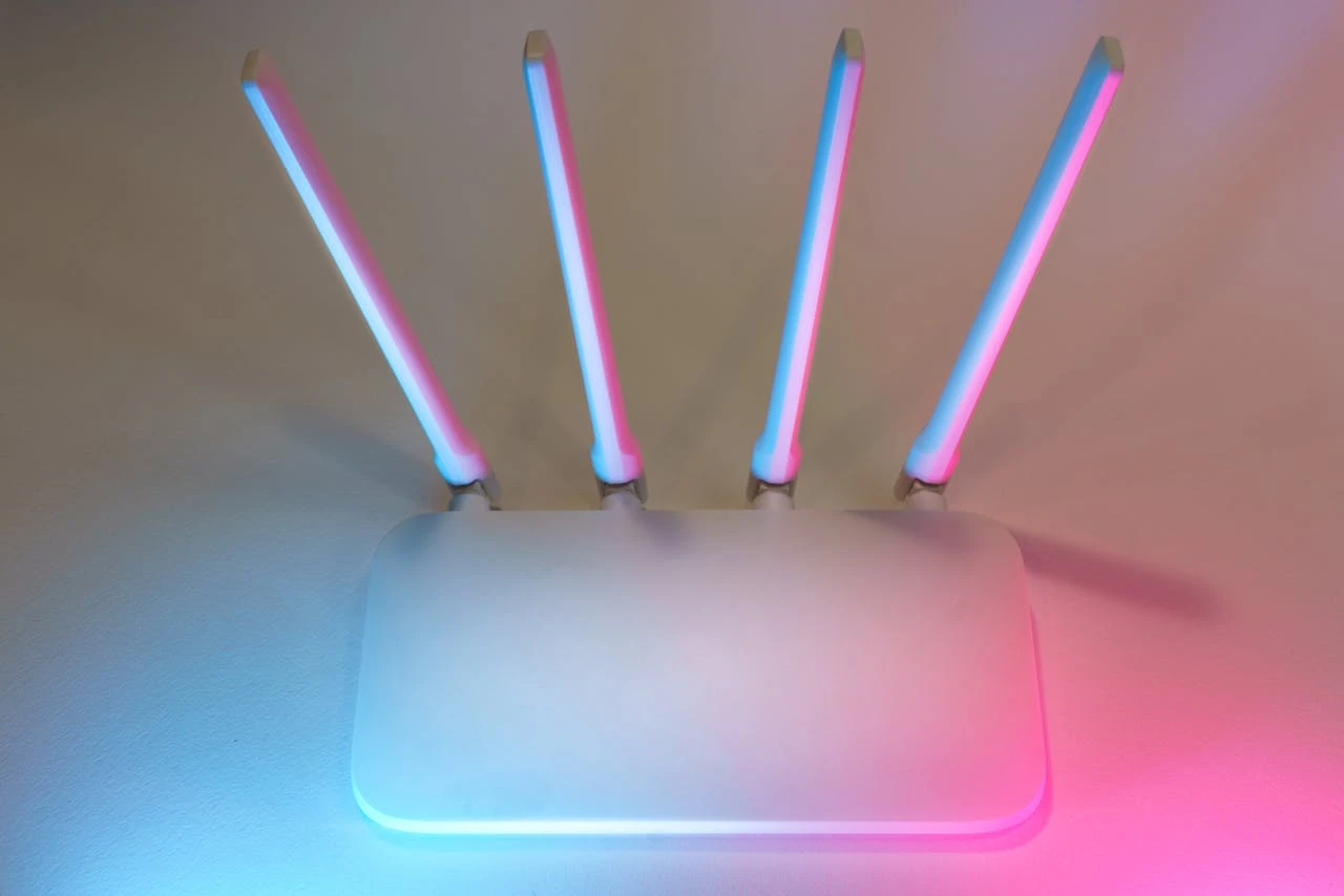 4 من كل 10 بريطانيين يواجهون صعوبة في الاتصال بشبكات 4G و5G أثناء التنقل