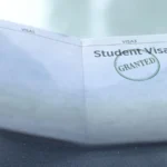 جامعات راسل الكبرى في بريطانيا تتحرك لحماية تأشيرات الطلاب الدوليين