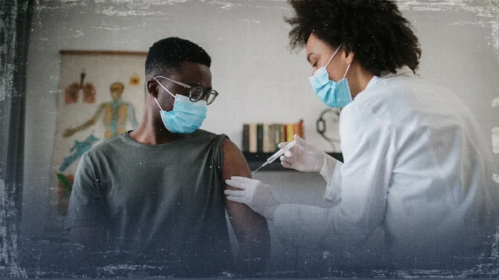 بريطانيا تطلق حملة تطعيم عاجلة لطلاب الجامعات ضد وباء محتمل في صيف 2026