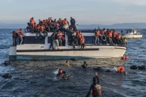 ​من الترحيب إلى العداء.. كيف تحولت بريطانيا إلى بيئة طاردة للمهاجرين؟