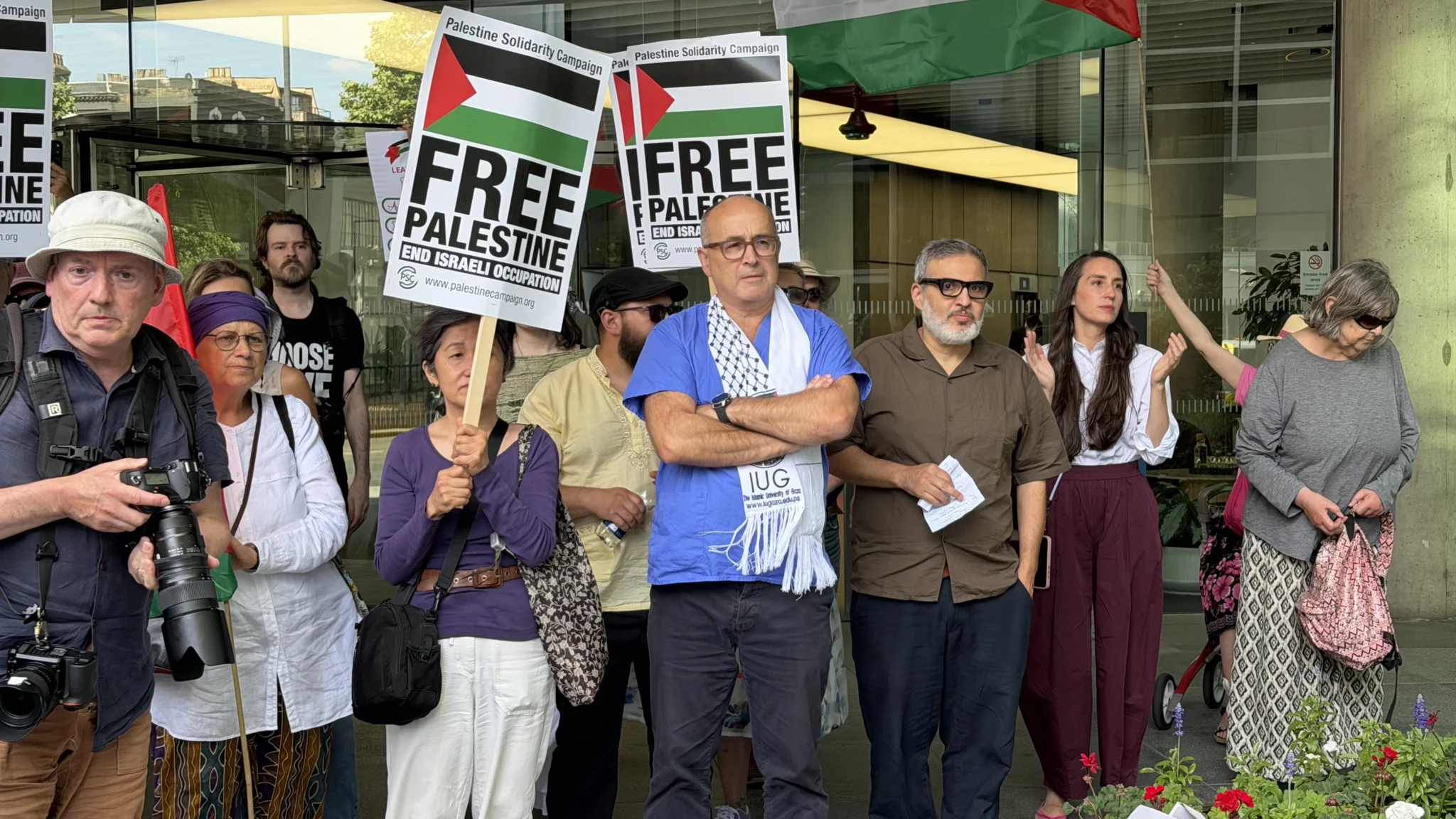 Doctors in London rally in front of the General Medical Council in support of Ghassan Abu-Sitta