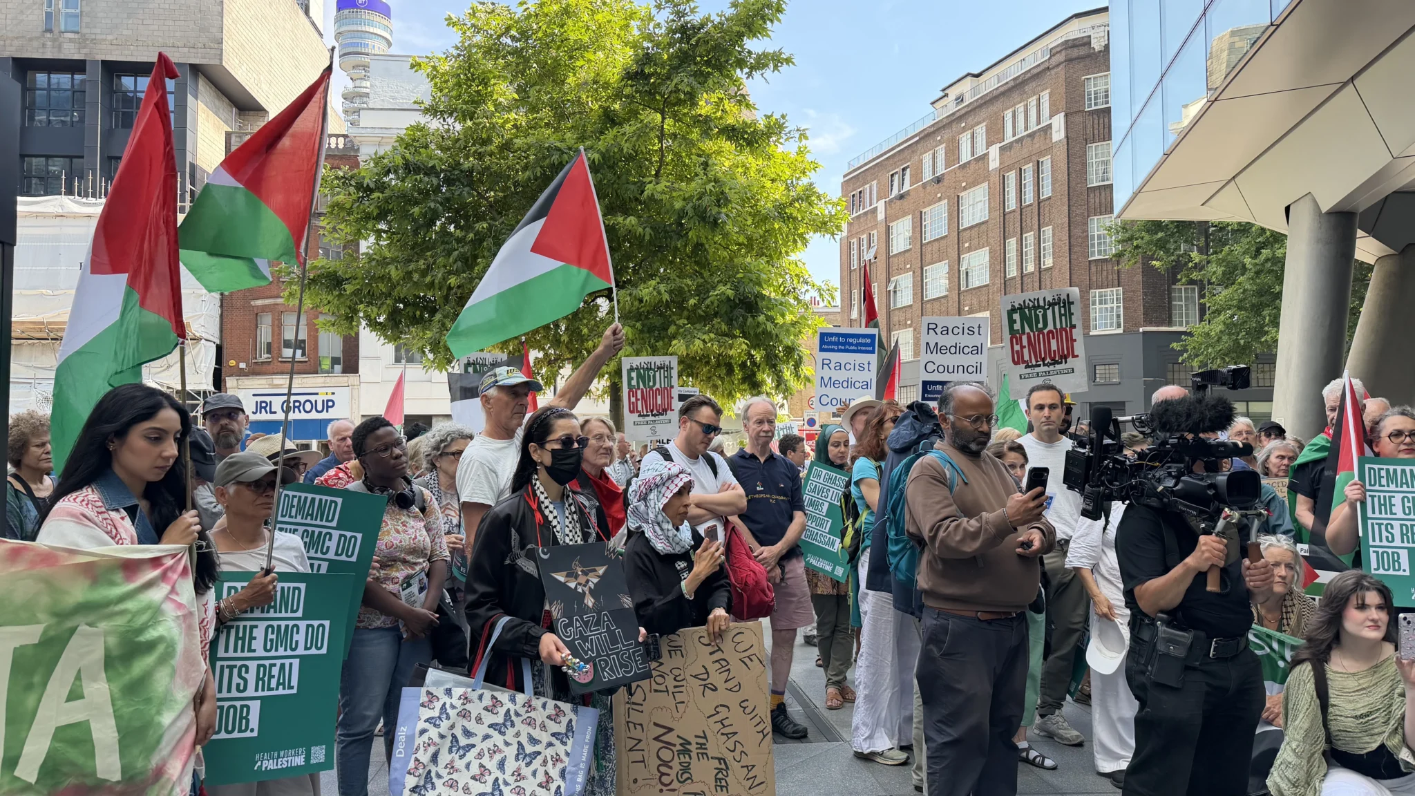 Doctors in London rally in front of the General Medical Council in support of Ghassan Abu-Sitta