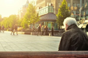 حكومة بيرنهام تؤكد رفع سن التقاعد إلى 68 عامًا بحلول 2039