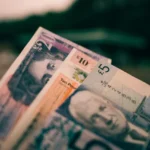 الحكومة البريطانية تقرر زيادة الدعم المستحق حال وفاة الزوج/الشريك