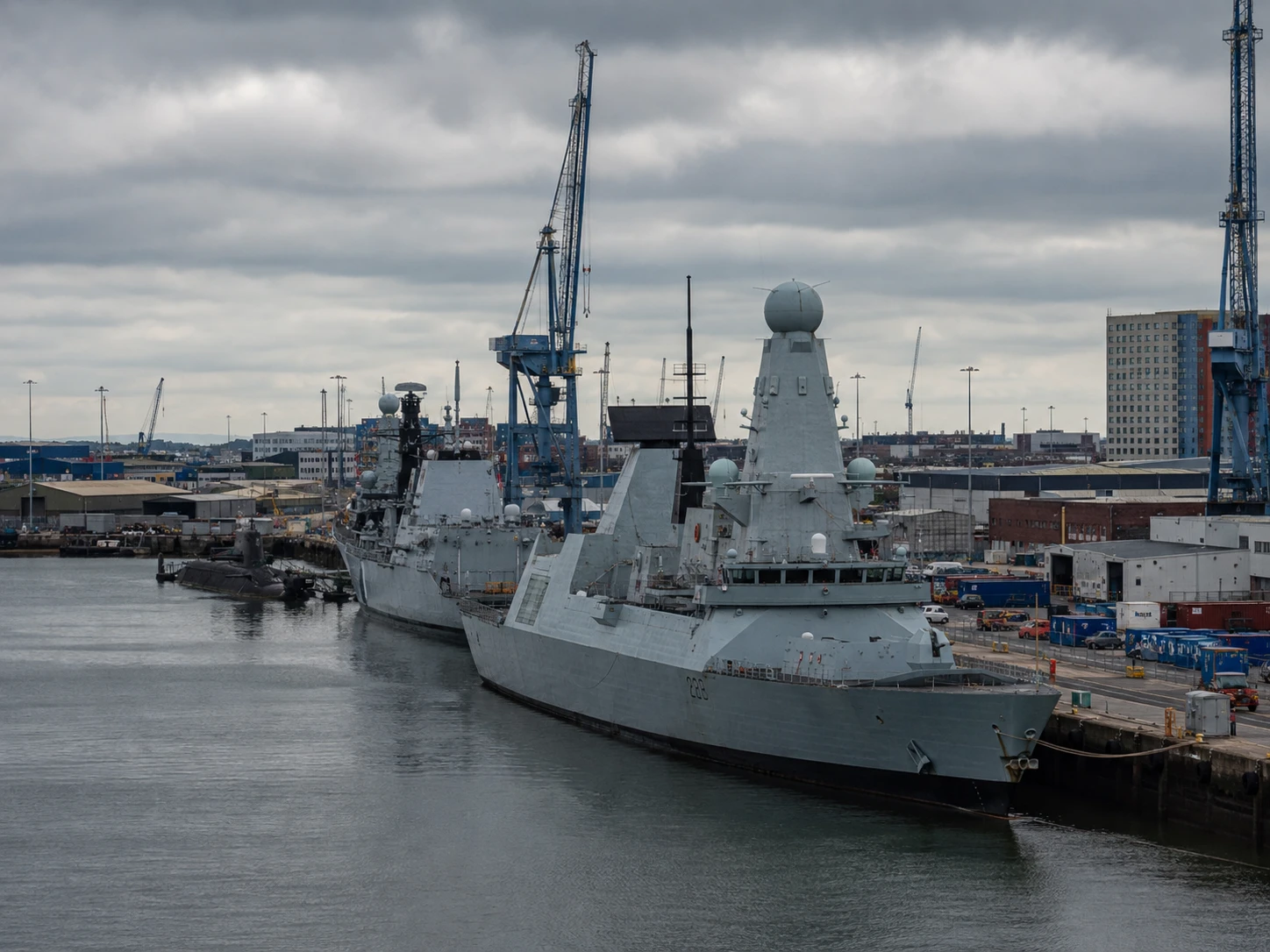 The Russian Threat to Britain: Where Are the Military Bases Located, and How High Is the Risk of Being Targeted?