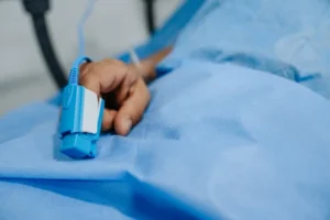 وكالة الأمن الصحي البريطانية تحذر من ارتفاع إصابات طفيل نادر بين العائدين من السفر