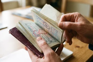 جوازات سفر بريطانية قد تمنع أصحابها من دخول أوروبا.. ما السبب؟