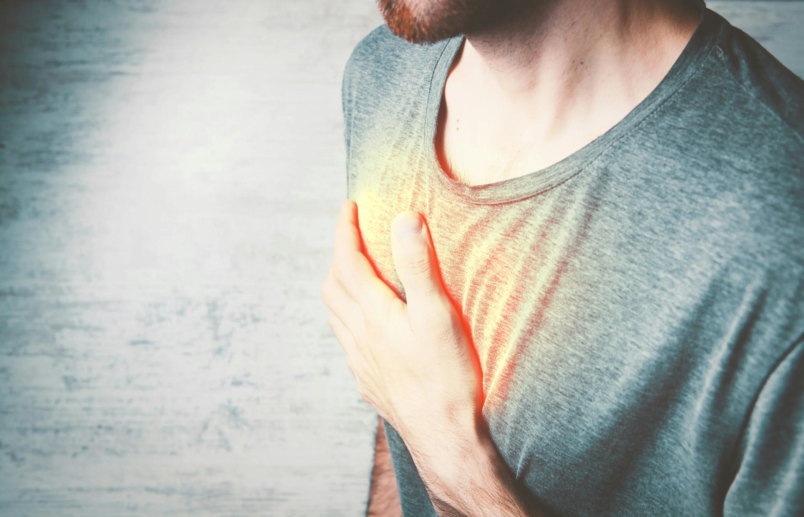ارتفاع الكوليسترول قد يتلف الشرايين دون أعراض.. صيدلي يحذر من مخاطر خفية