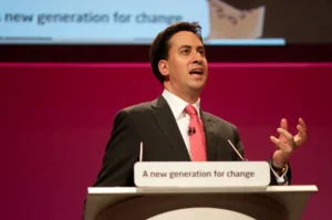إد ميليباند الصورة بواسطة: EdMiliband عبر Flickr / رخصة: CC BY 2.0