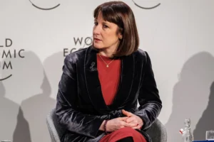 راشيل ريفز.. ماذا بعد الخروج من وزارة الخزانة؟ رخصة: CC BY-NC-SA 2.0 تصوير: World Economic Forum Annual Meeting