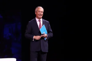 ما هو حزب «ريفورم يو كيه» (Reform UK)، وما موقعه في المشهد السياسي البريطاني؟