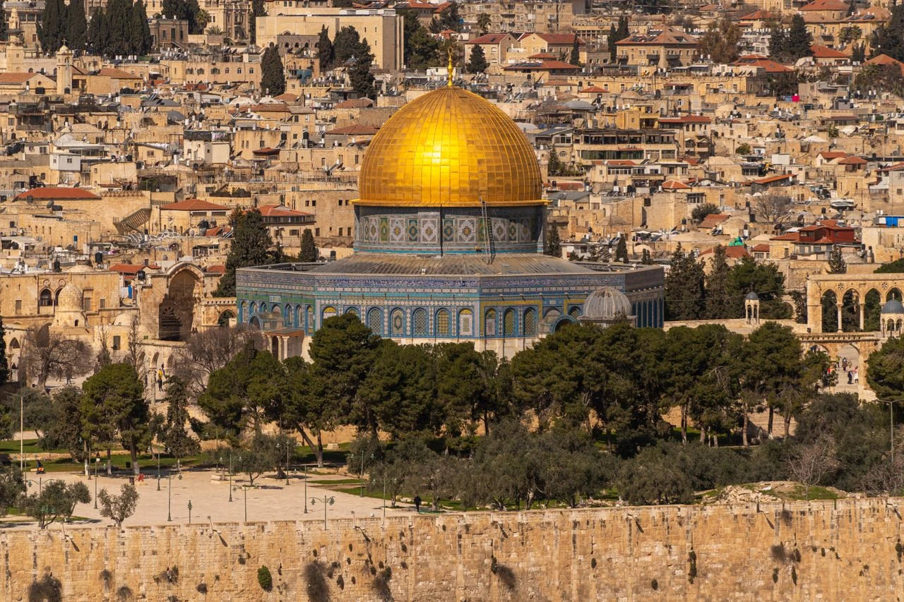 6 إجراءات قانونية عاجلة تضعها مؤسسات حقوقية أمام الحكومة البريطانية بشأن فلسطين