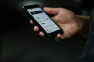المحكمة العليا في لندن ترفض دعوى 13 ألف سائق تاكسي ضد أوبر